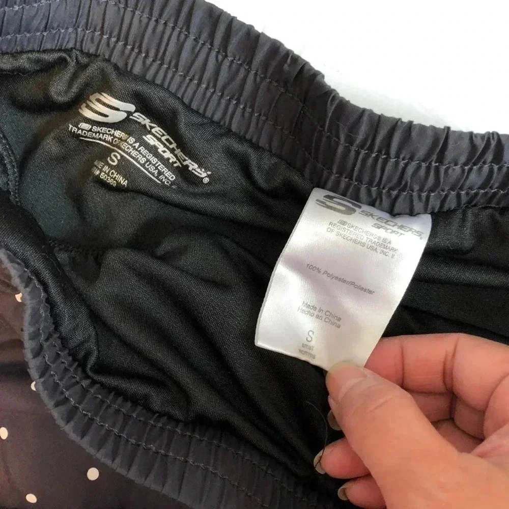 Skechers & old Navy Girl/women Summer shorts size S